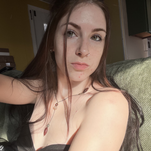 Izzie C. profile photo