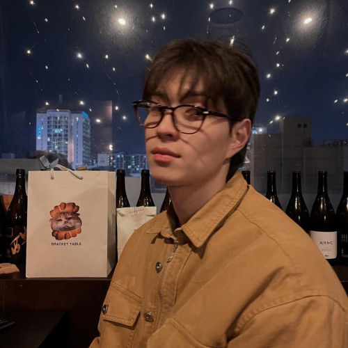 Kim M. profile photo