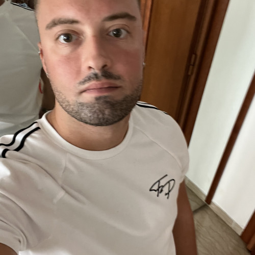 Andrea D. profile photo