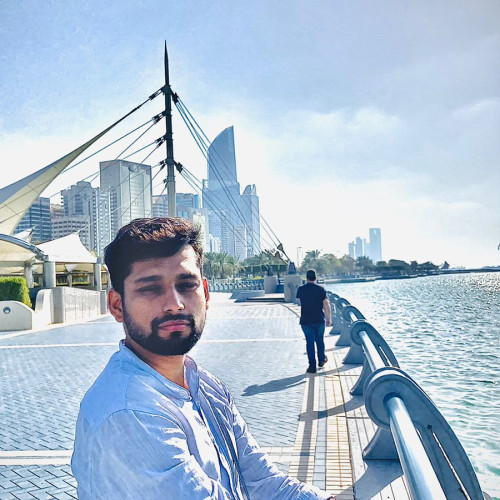 hamza r. profile photo
