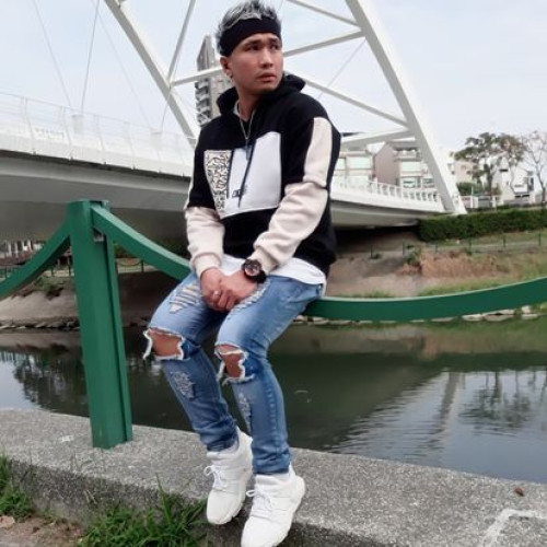 DILAN B. profile photo