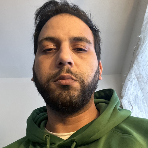 Amine O. profile photo