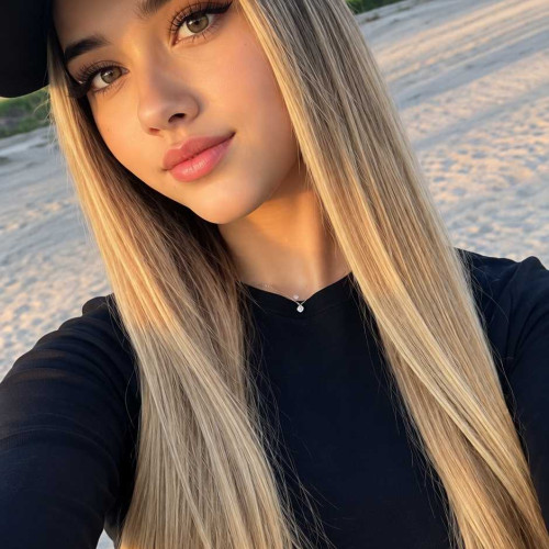 Lucy H. profile photo