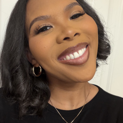 Cyn J. profile photo