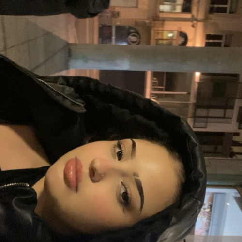 Iris B. profile photo