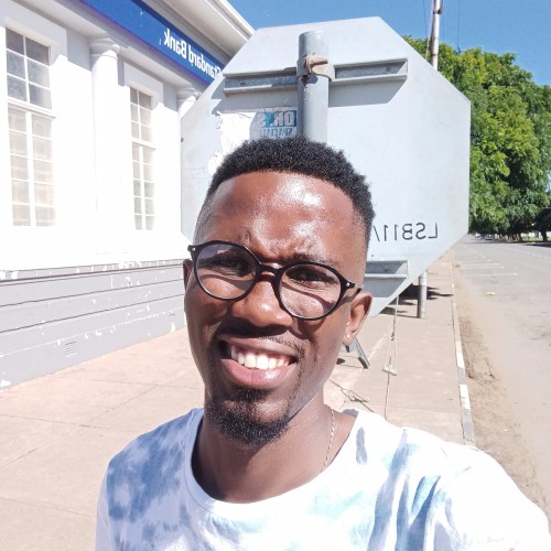 Thulani M.