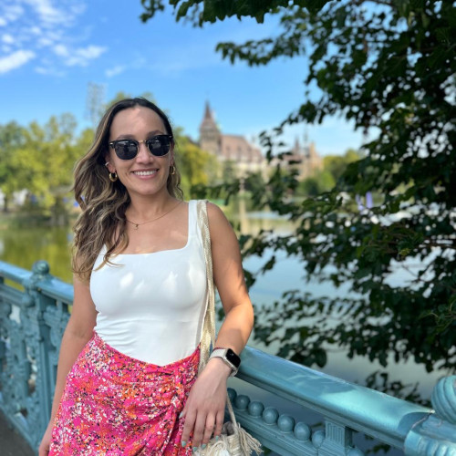 Alejandra M. profile photo
