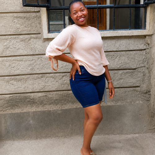 Tess N. profile photo