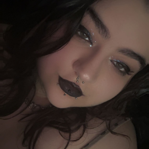 Mae B. profile photo