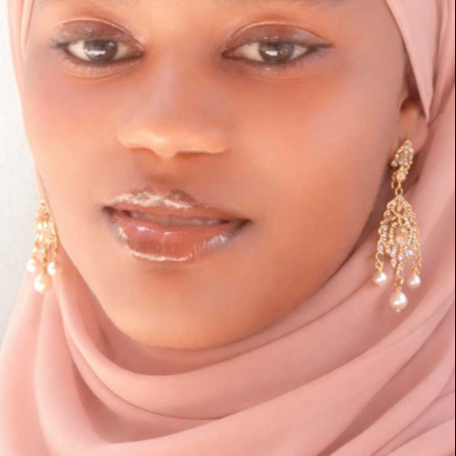Nurdat V. profile photo