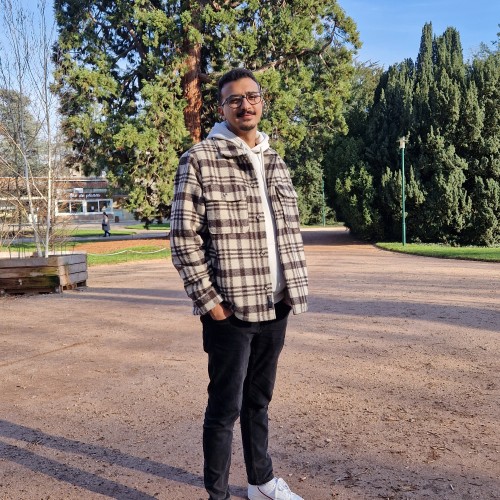Oualid M.