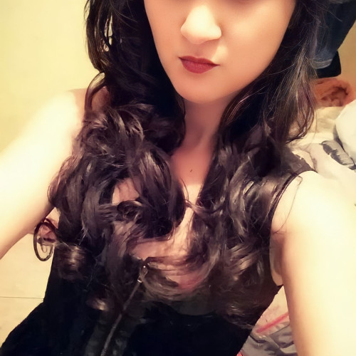 Viviane  M.