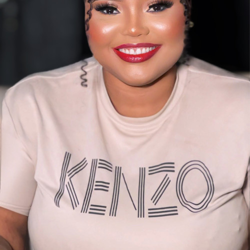 Naya  B.