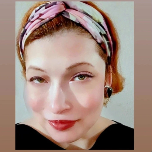 Alexandra  O.