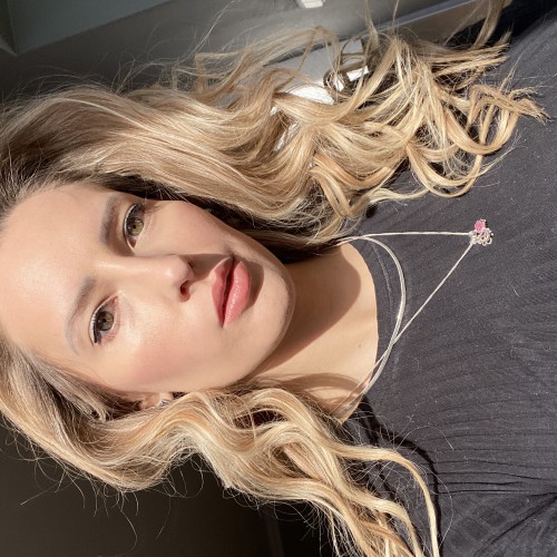 STEPHANI R.