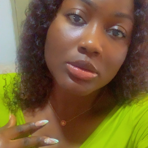 Queen L.
