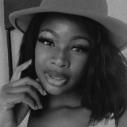Sibongile u.