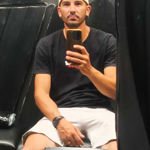 Yan M. profile photo