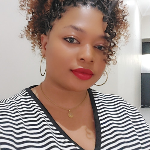 Mariana J. profile photo