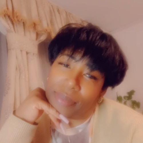 Chauline H. profile photo