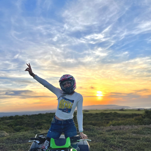 Lilya R. profile photo