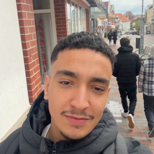 Zakariyae B. profile photo
