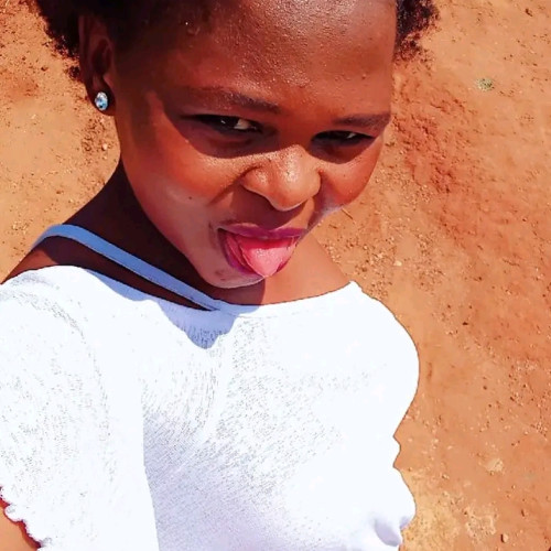 Hlengiwe  M. profile photo