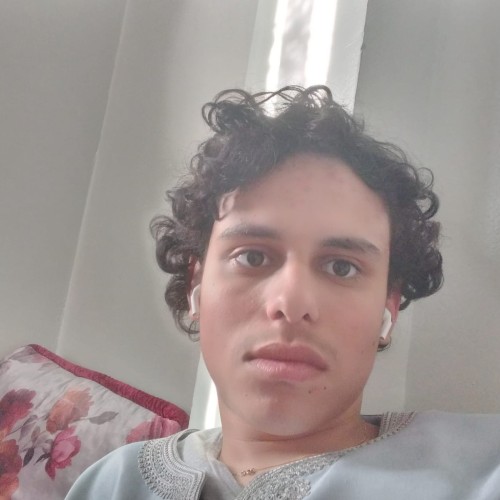 Aymen b.