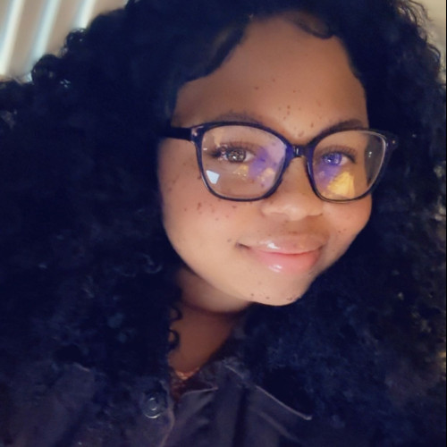 Lynn B. profile photo