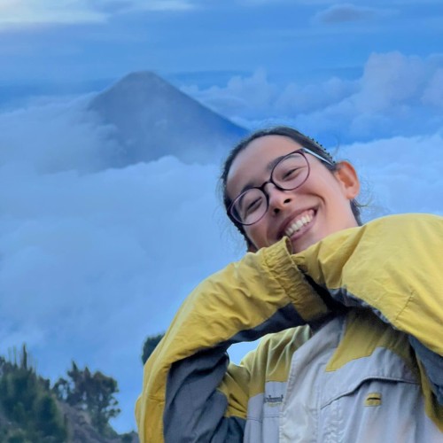 Suy  C. profile photo