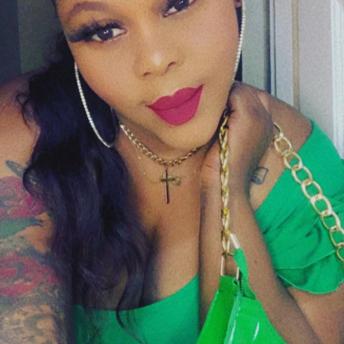 Dayna G.