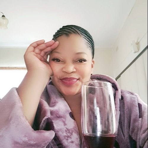 Luzette M. profile photo