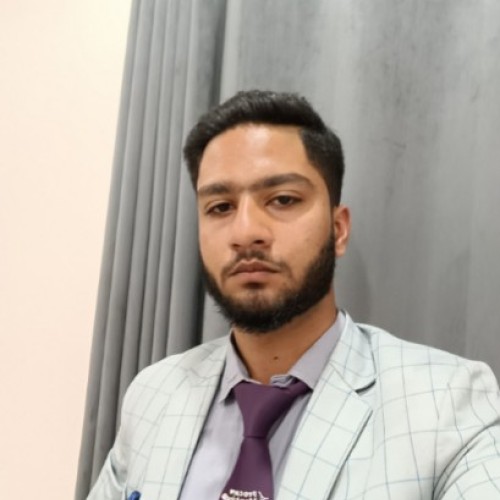 Zeeshan  Q.