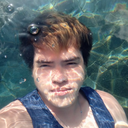 ARIEL G.