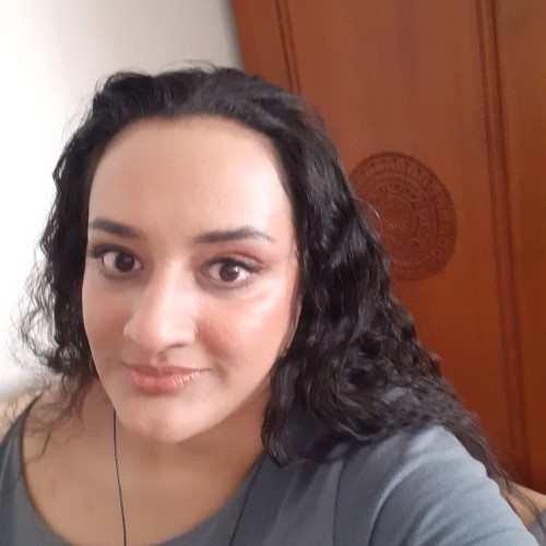 Zohra  Z.