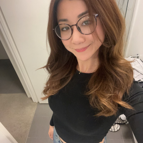 Suzi W.