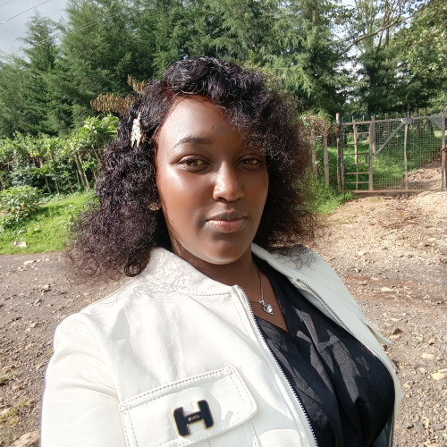 sharlin c. profile photo