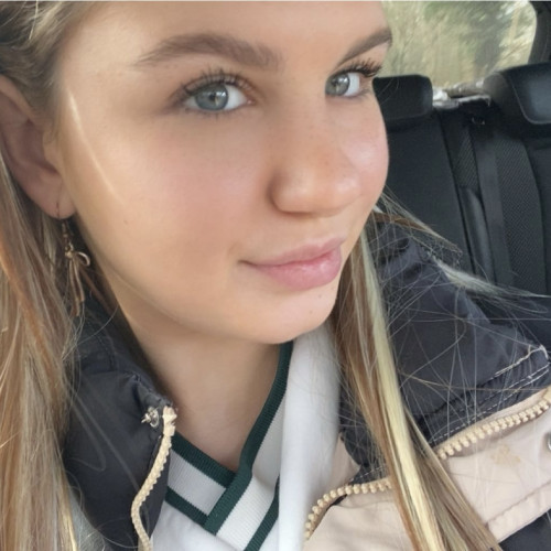 Freya W. profile photo