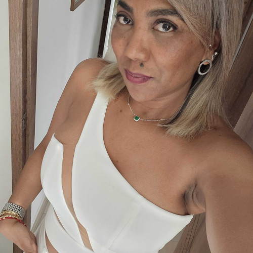 Elsa R. profile photo