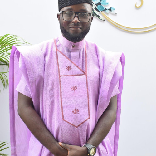 Ireyomi T. profile photo