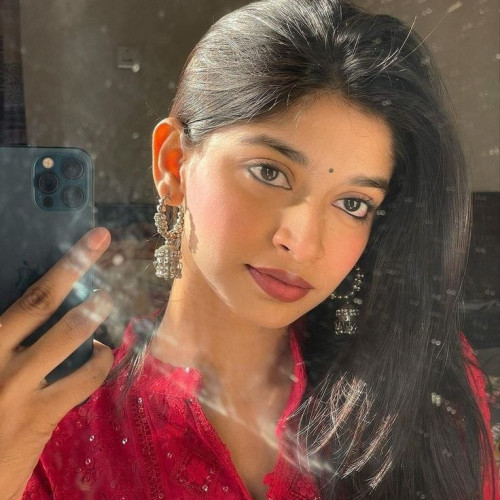 Sakshi P.