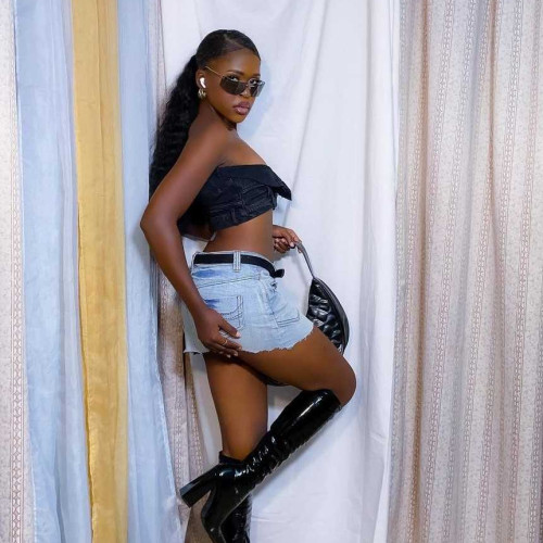 Belle N. profile photo