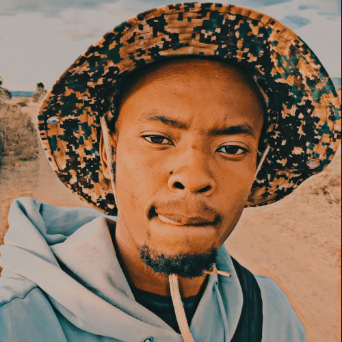 Geoffrey M. profile photo