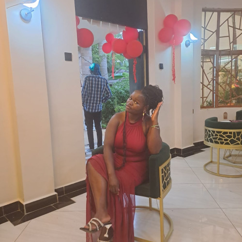 Dem E. profile photo