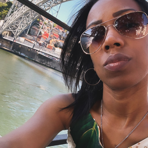 JACQUELINE V. profile photo