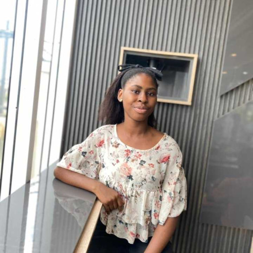 Esther W. profile photo