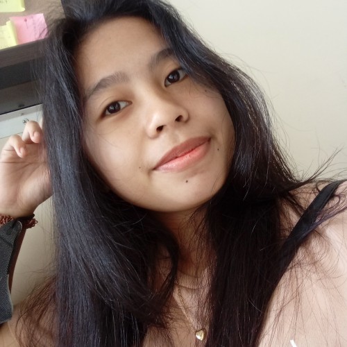 Lea V. profile photo