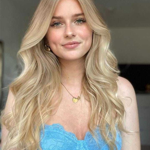 Luna R. profile photo