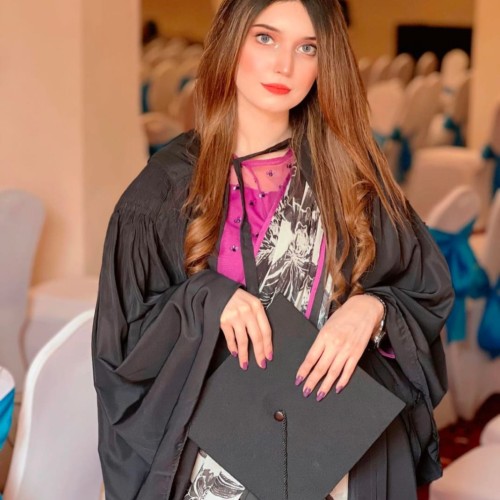 Tehreem R.