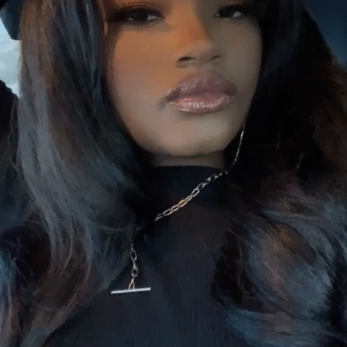 Lawrianne W. profile photo